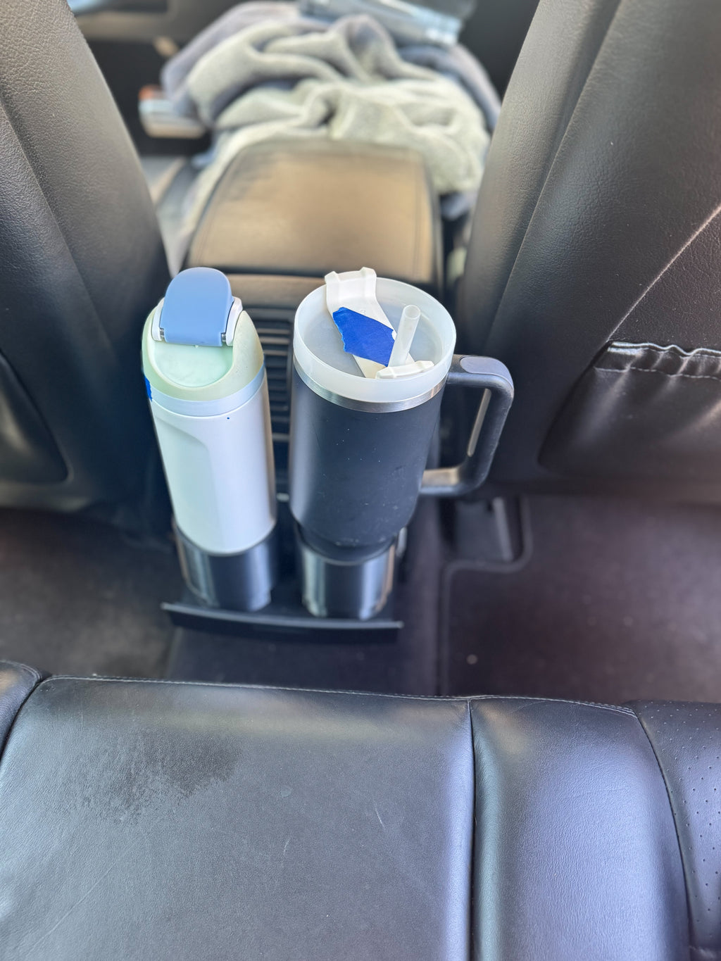 Porsche Cayenne 955/957 (2003-2010) Rear Cupholders Extension with Reducers