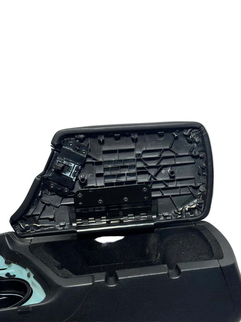 Dodge Challenger Center Console Armrest Latch Replacement 2015-2023 - Console Lid Repair