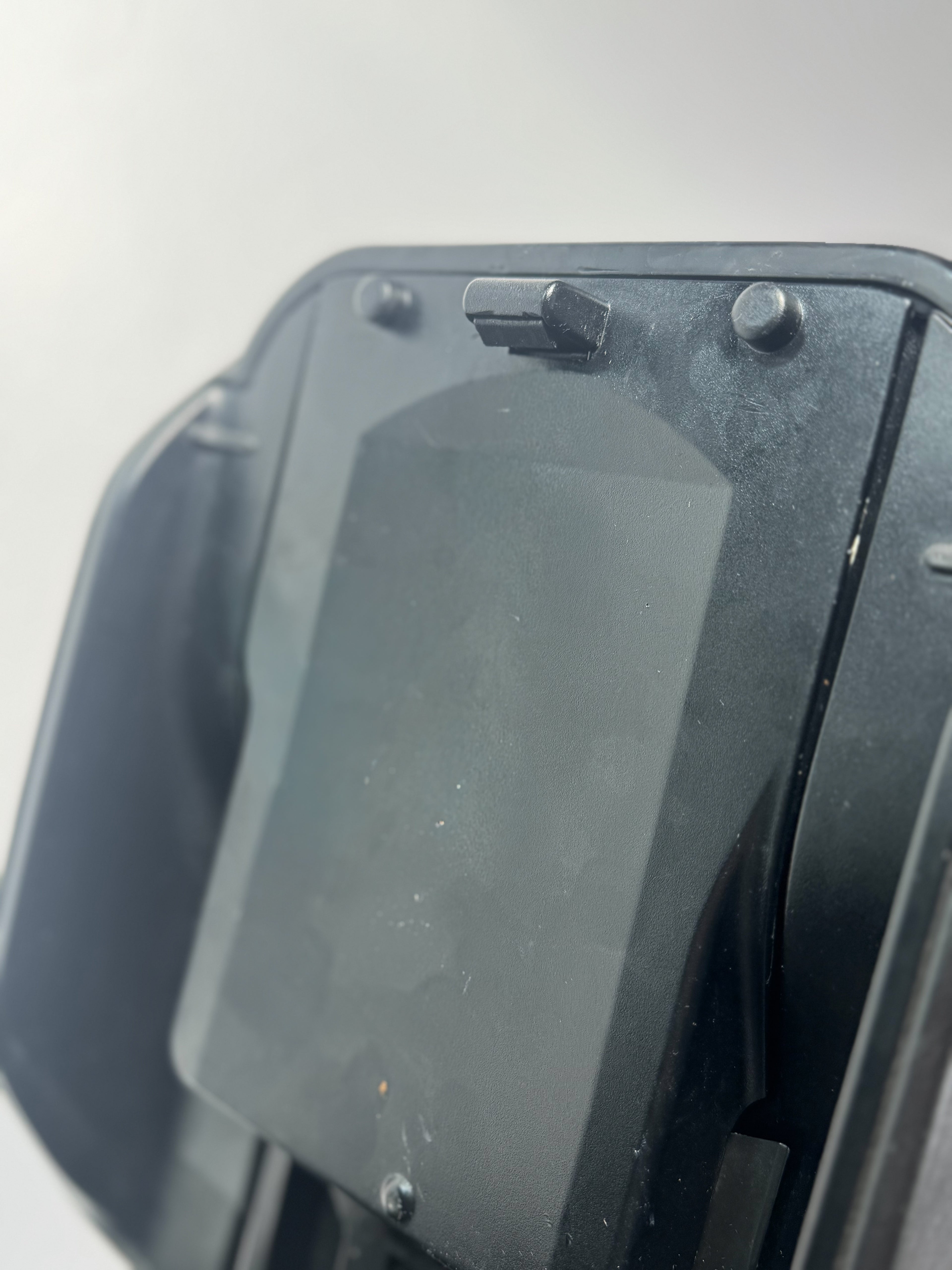 Porsche Cayenne 2011–2018 Armrest Latch/Clip Replacement Fix Carbon Fiber - Center Console Repair