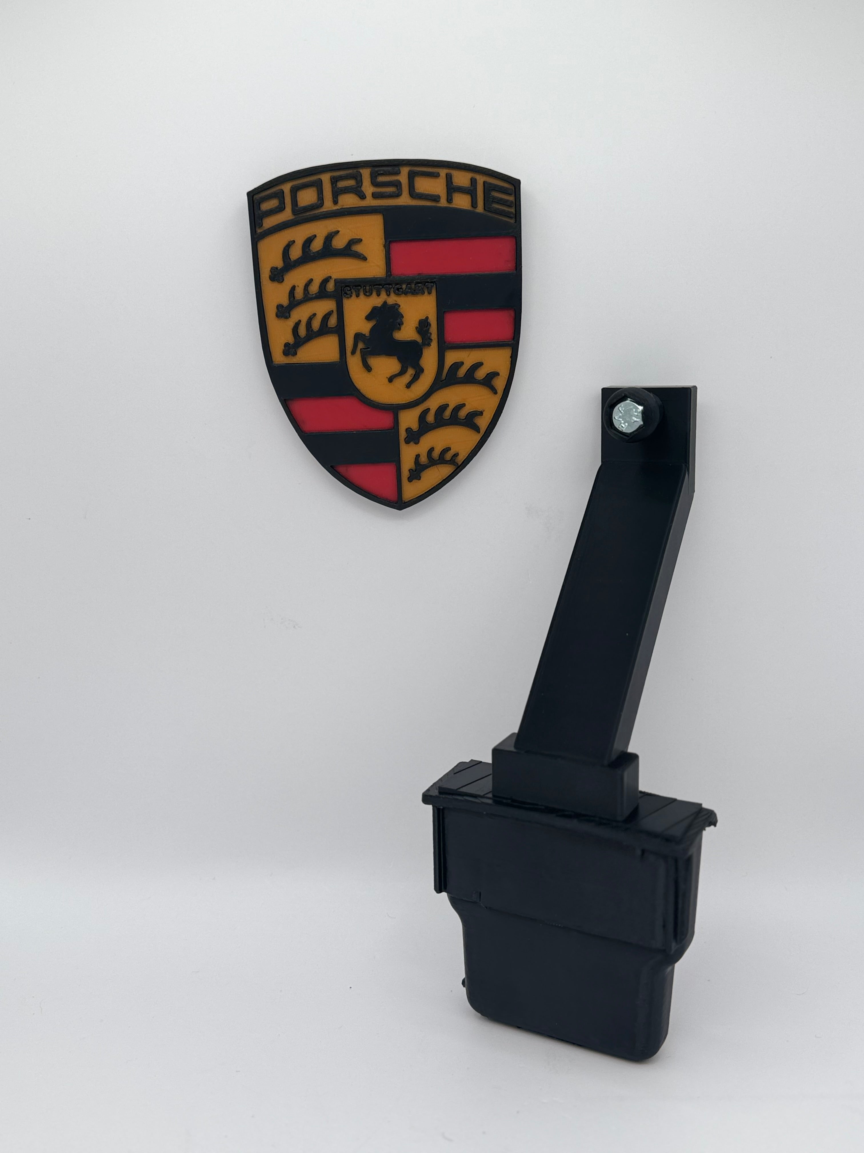 Porsche Cayenne 958 - 2011-2014 - Ash Tray Phone Mount – Replaces Ashtray - 17mm ball