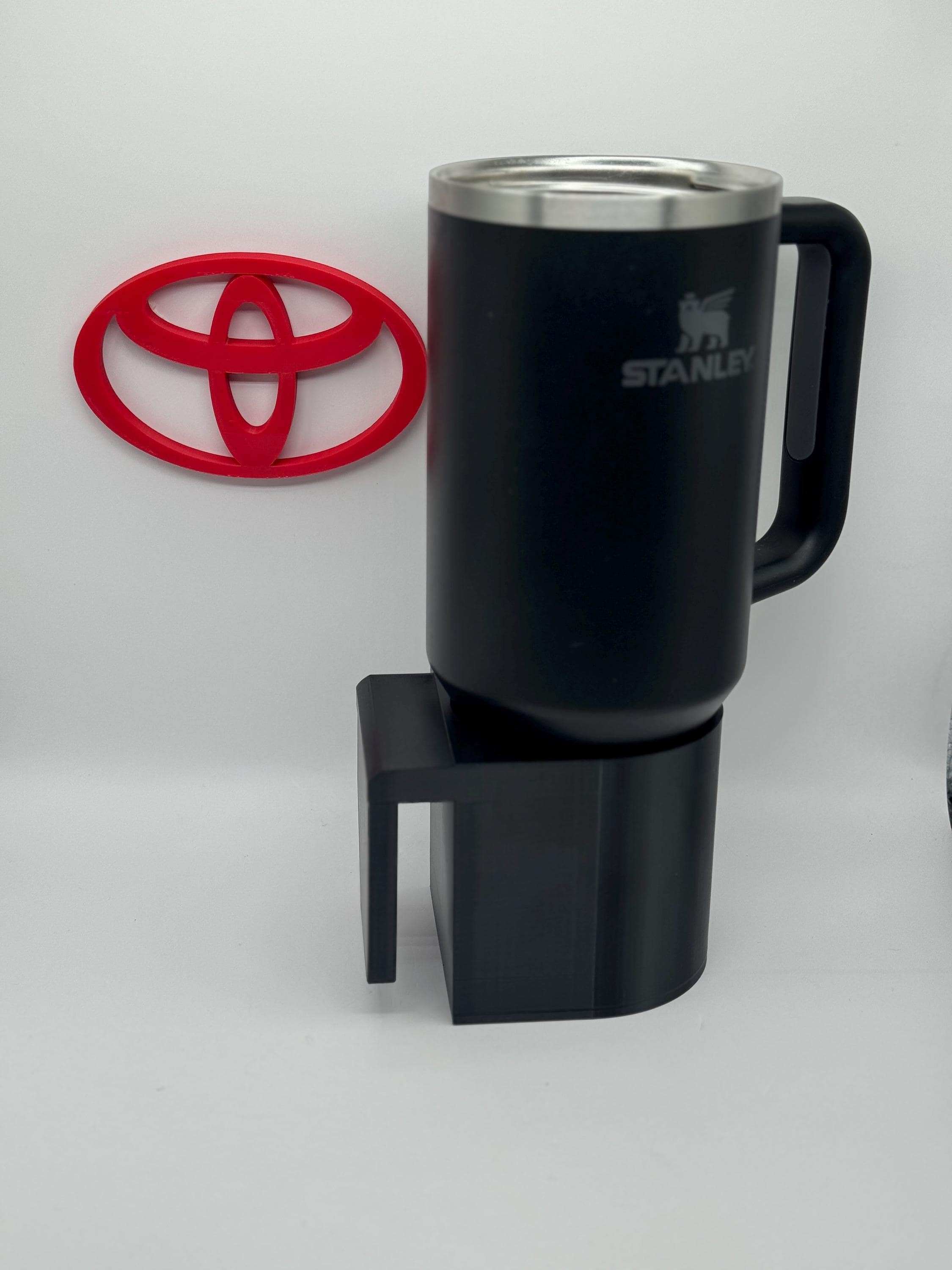 Toyota 4Runner Gen 6  2025+ Cup/Phone holder - fits Tall Stanley sizes