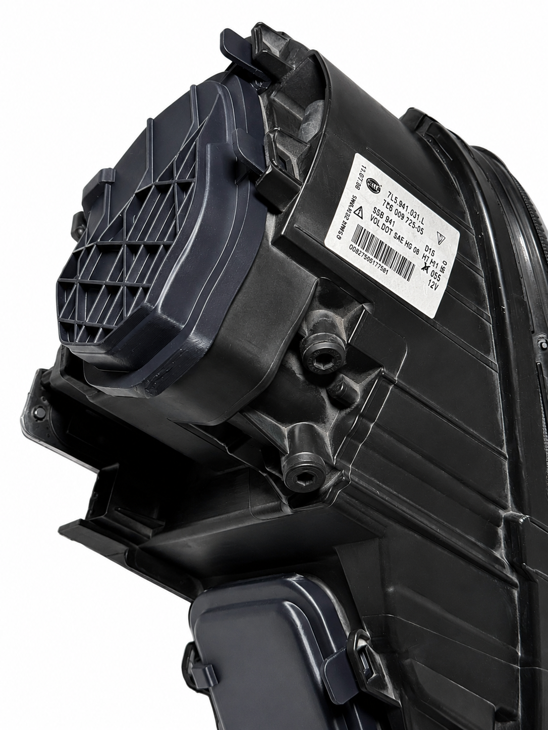 Porsche Cayenne 957 (2008-2010) Headlight Low Beam Bulb Dust Cover (7L5941608A & 7L5941607A)
