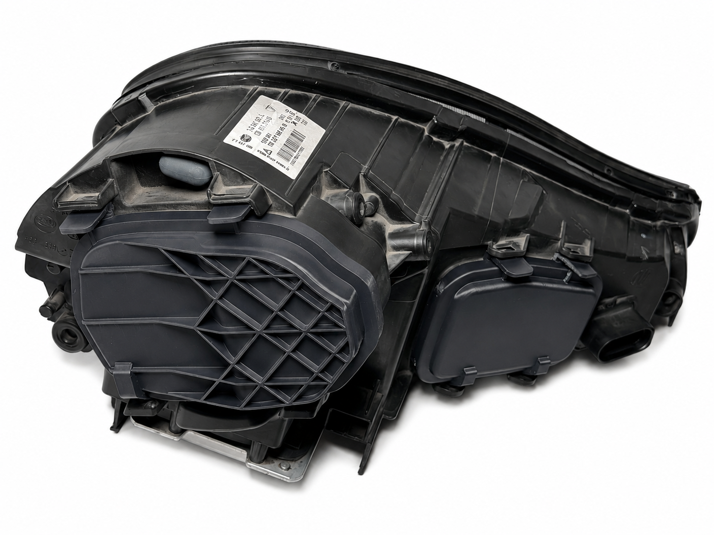 Porsche Cayenne 957 (2008-2010) Headlight Low Beam Bulb Dust Cover (7L5941608A & 7L5941607A)
