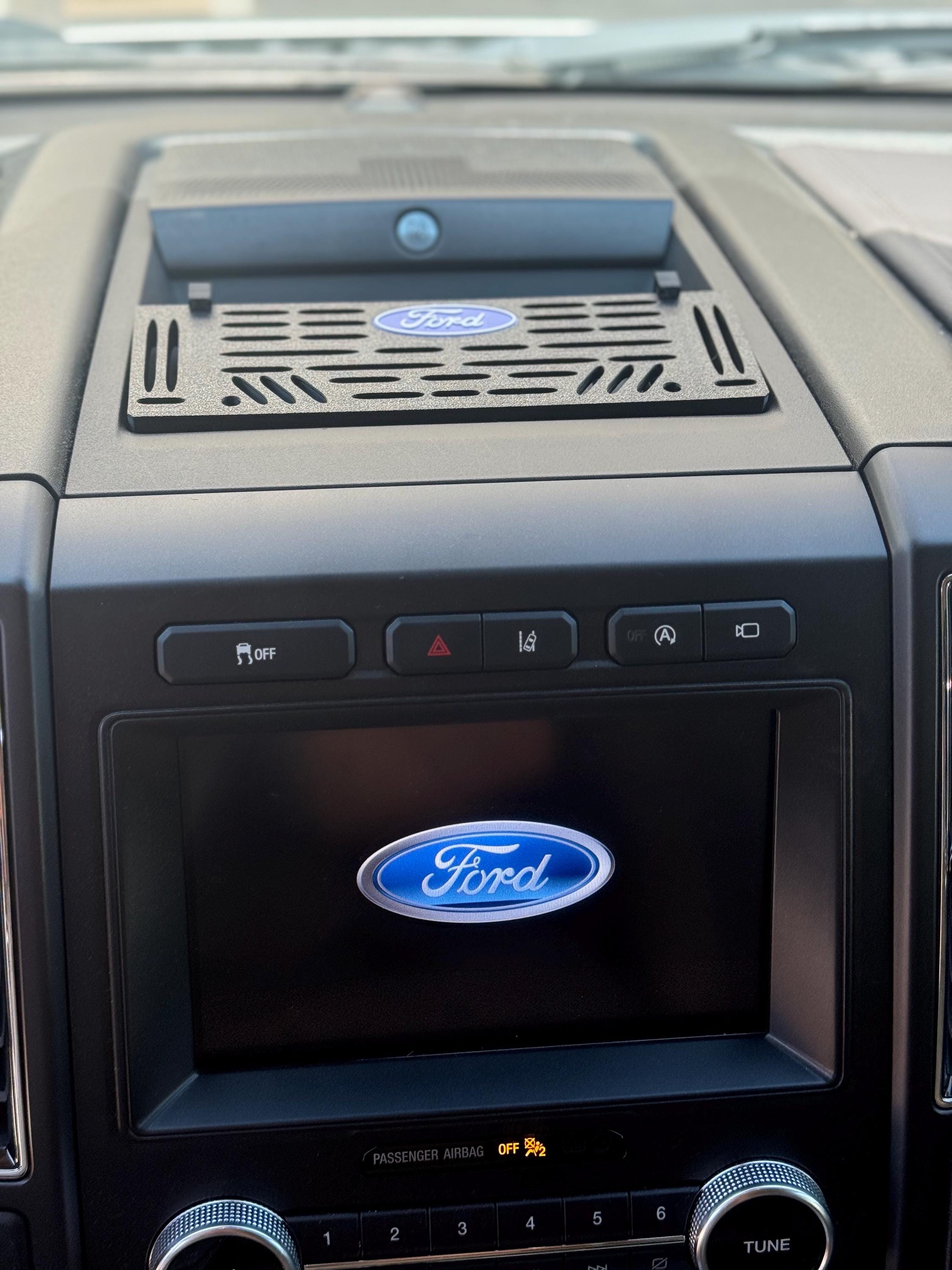 Ford F-150 F-250 Expedition 2018–2022 Center Dash Mounting System – Easy Install - Hardware included