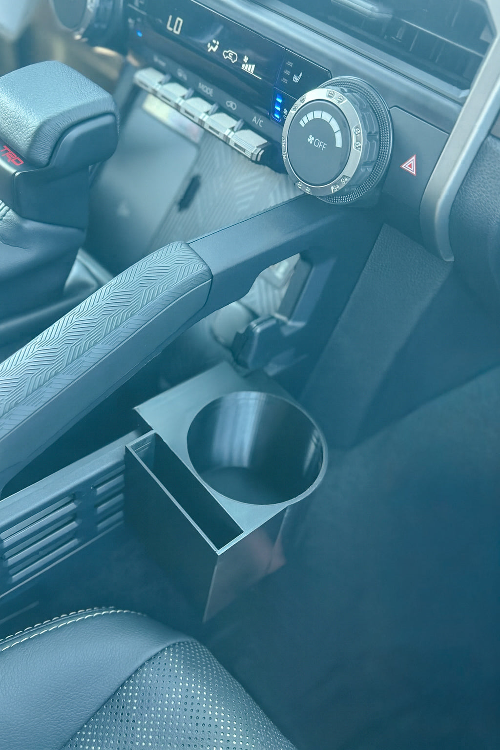 Toyota 4Runner Gen 6  2025+ Cup/Phone holder - fits Tall Stanley sizes