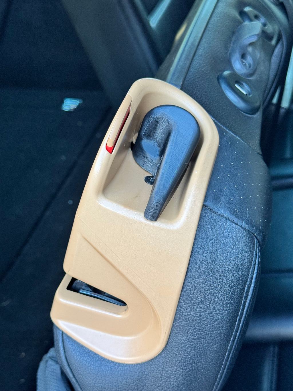 Porsche Cayenne 955 957 Rear Seat Folding Release Latch Replacement (2003–2010)
