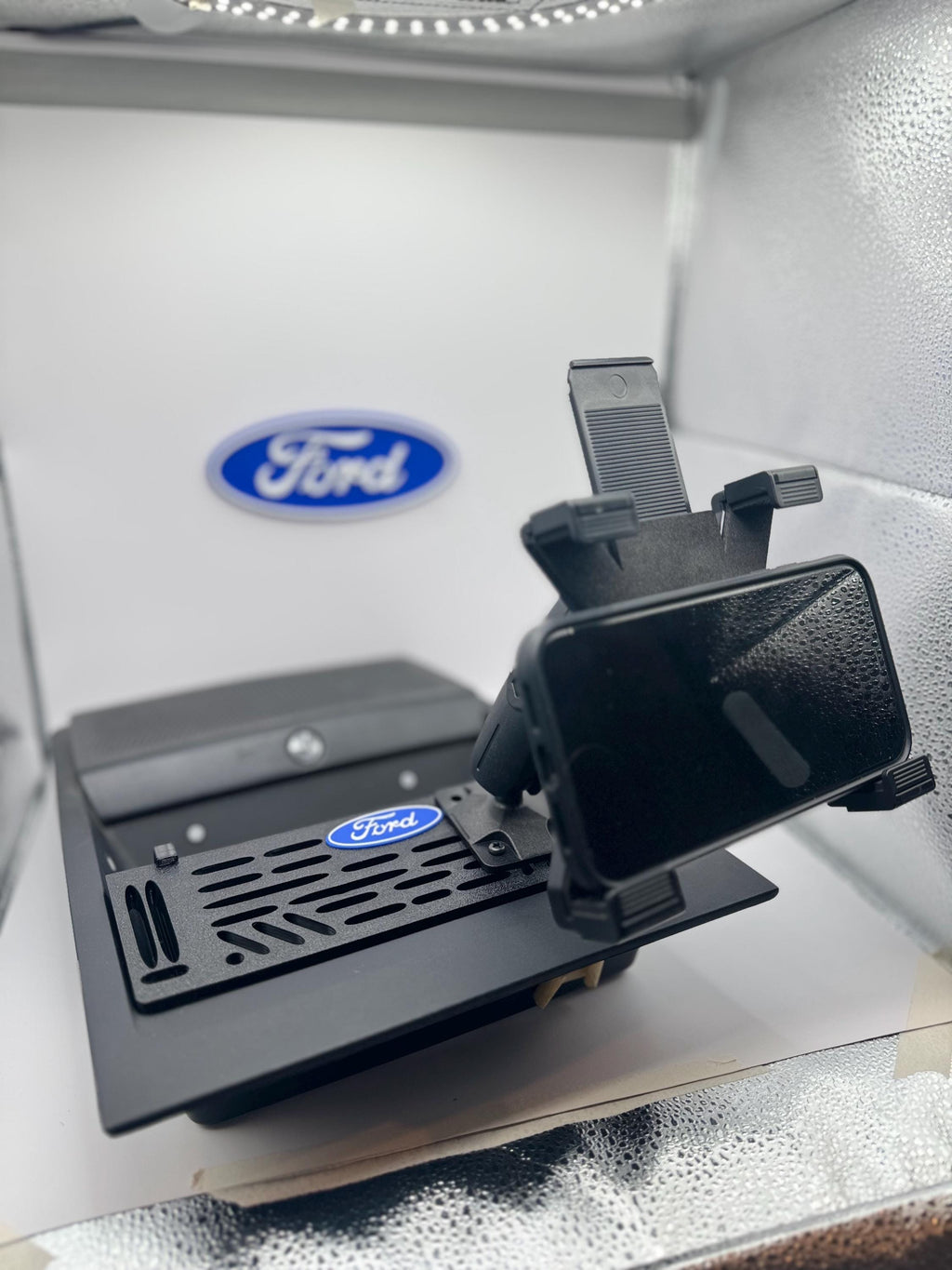 Ford F-150 F-250 Expedition 2018–2022 Center Dash Mounting System – Easy Install - Hardware included