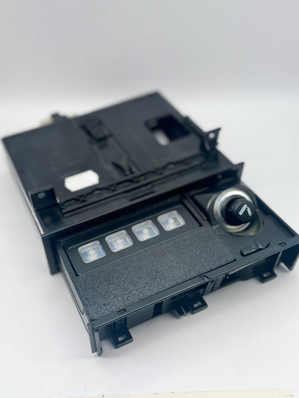Porsche Cayenne 955 957 Ashtray Retrofit for Mictuning 4-Gang Switch Panel | 2003–2010