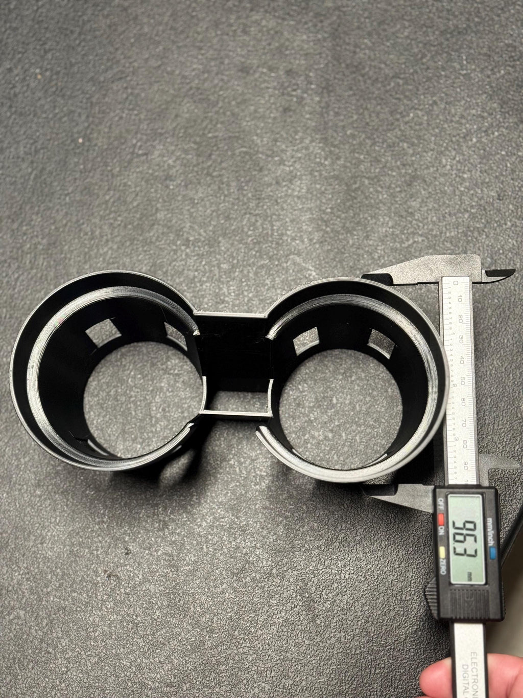 Porsche Cayenne 958 Dual Cup Holder Insert w/ Coin Pocket 2011–2018