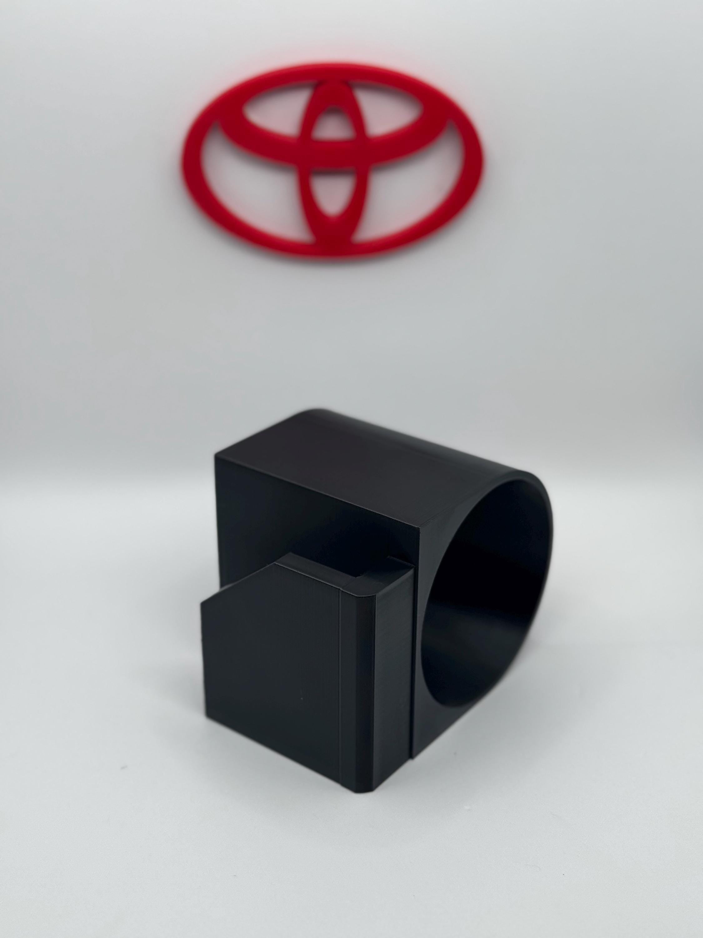 Toyota 4Runner Gen 6  2025+ Cup/Phone holder - fits Tall Stanley sizes