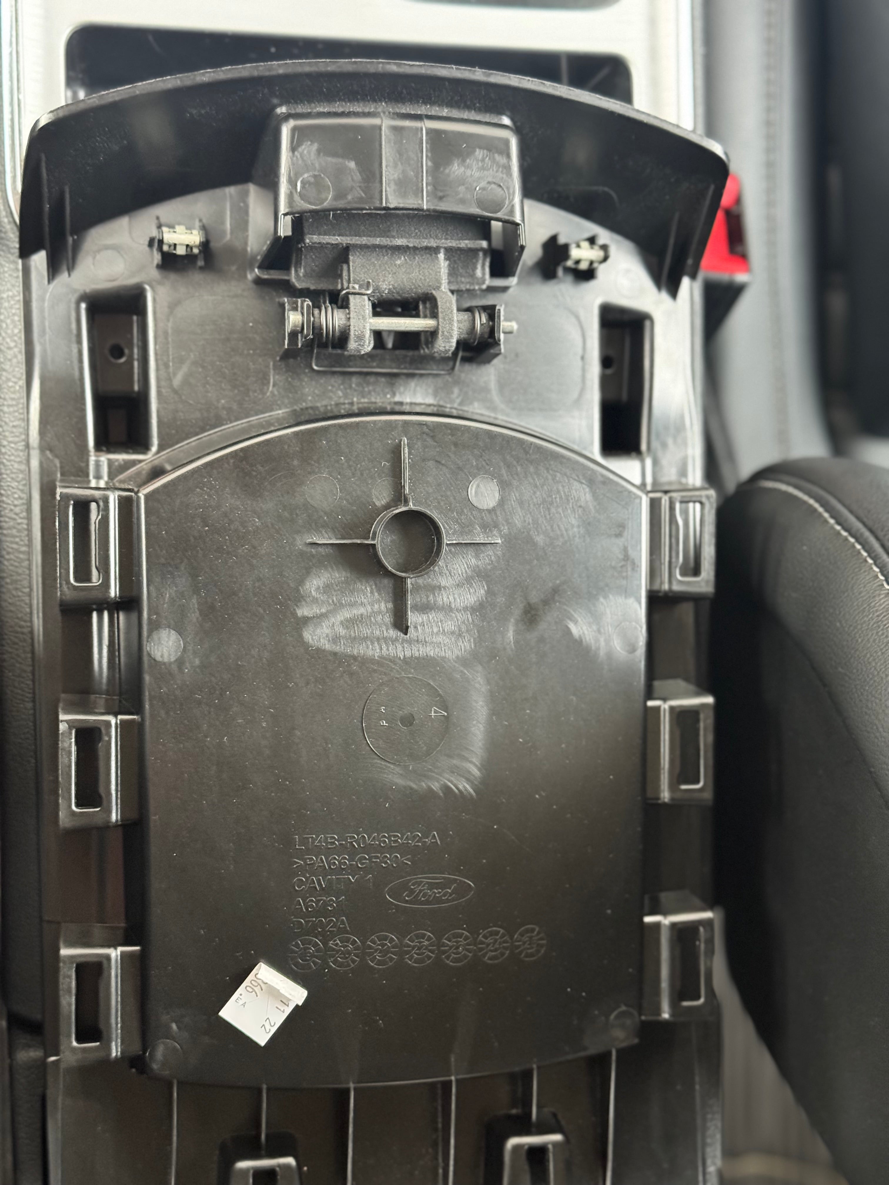 Ford Edge (2015–2024) Center Console Armrest Latch Replacement (FT4Z-5806024AD)