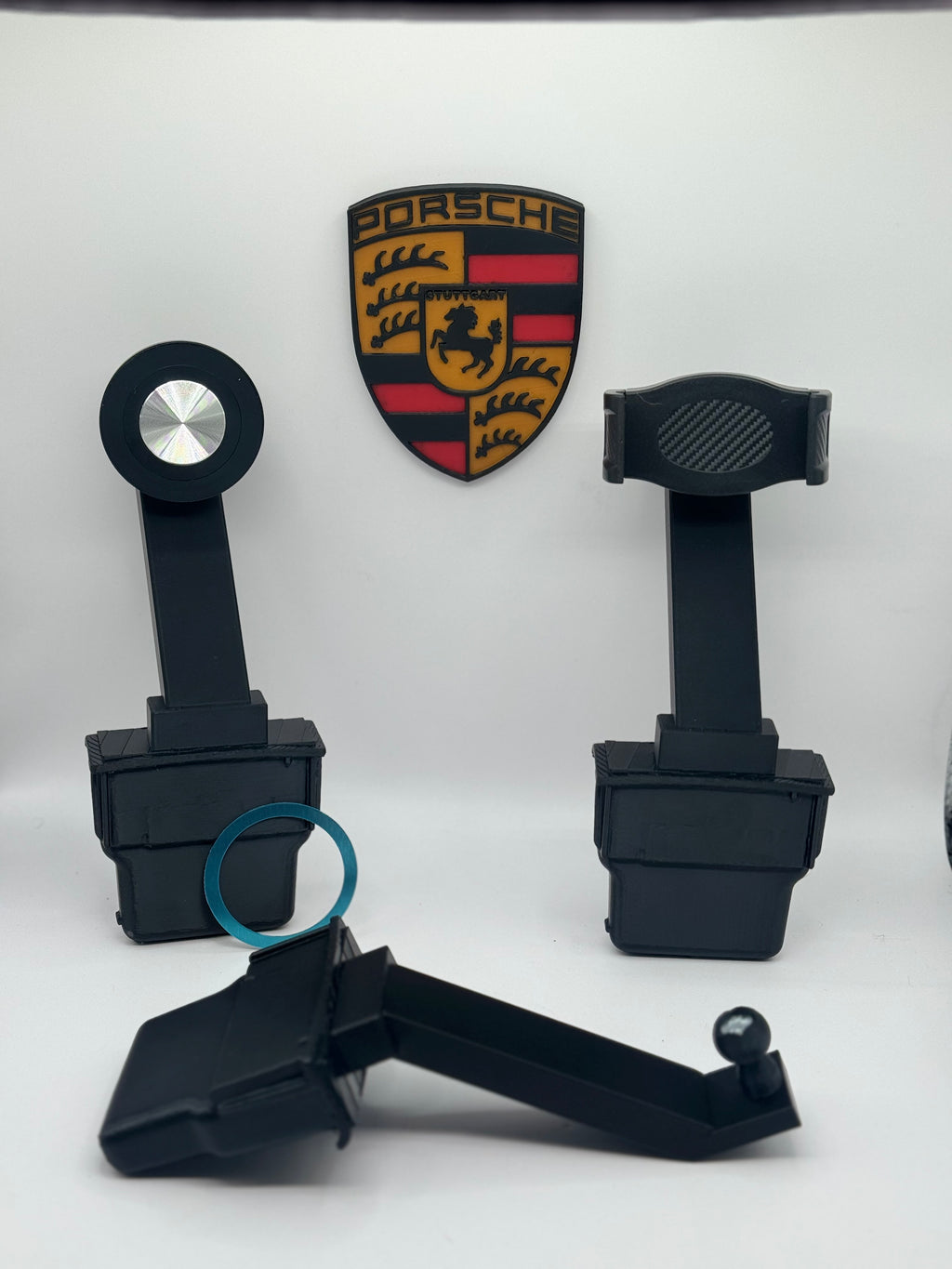 Porsche Cayenne 958 - 2011-2014 - Ash Tray Phone Mount – Replaces Ashtray - 17mm ball