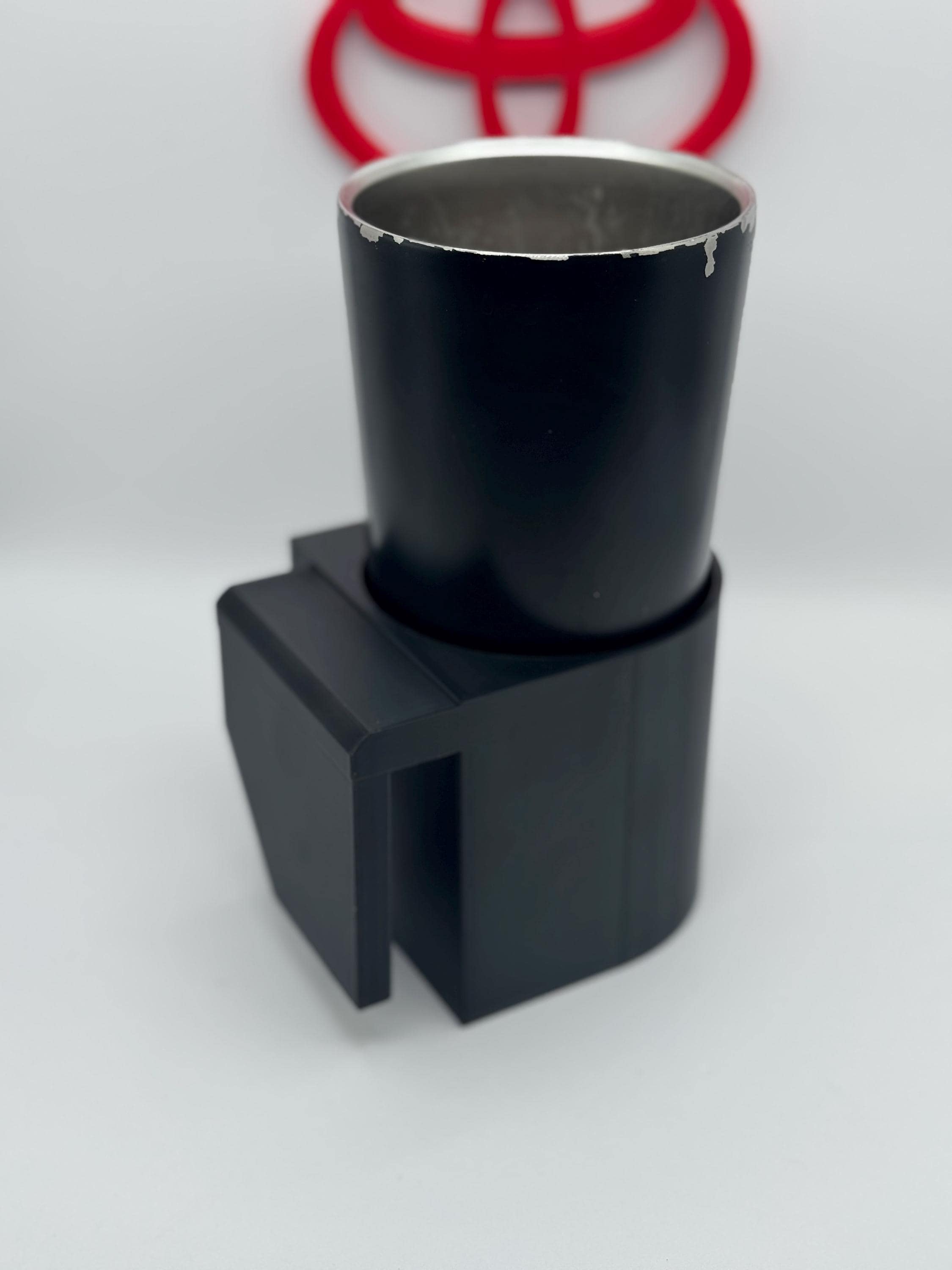 Toyota 4Runner Gen 6  2025+ Cup/Phone holder - fits Tall Stanley sizes