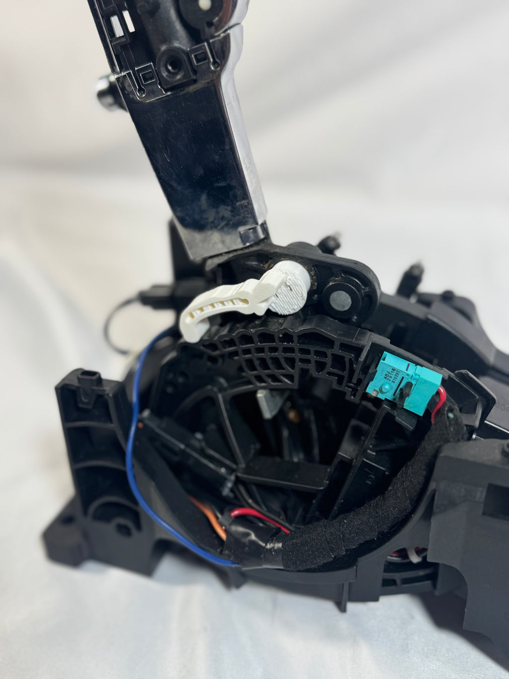 Ford F-150 Expedition Lincoln Navigator Gearshift Detent for 2009-2014 with Floor / Console Shifter