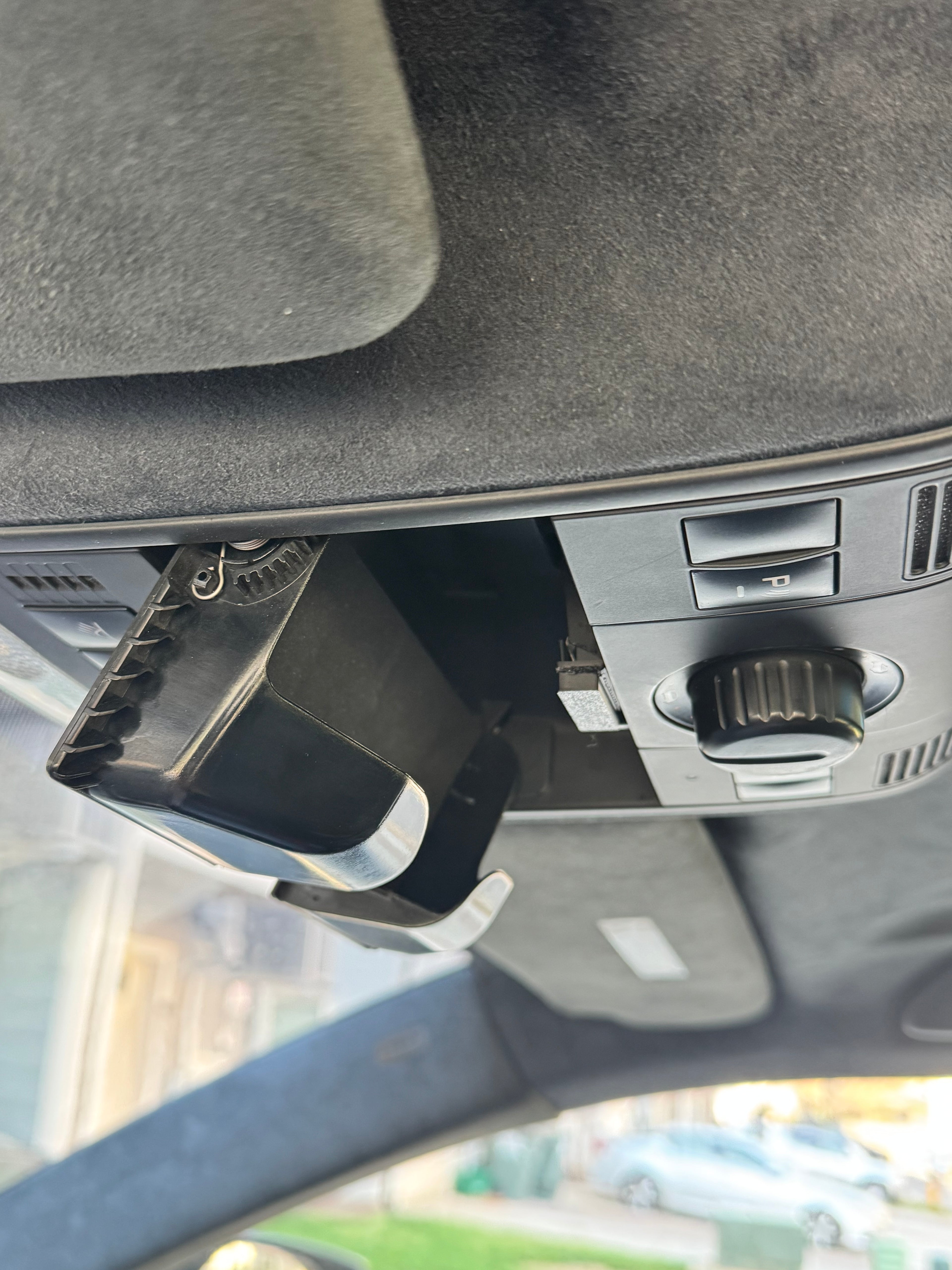 Porsche Cayenne 955/957 2003-2010 Sunglass Holder Button Replacement - Overhead Console