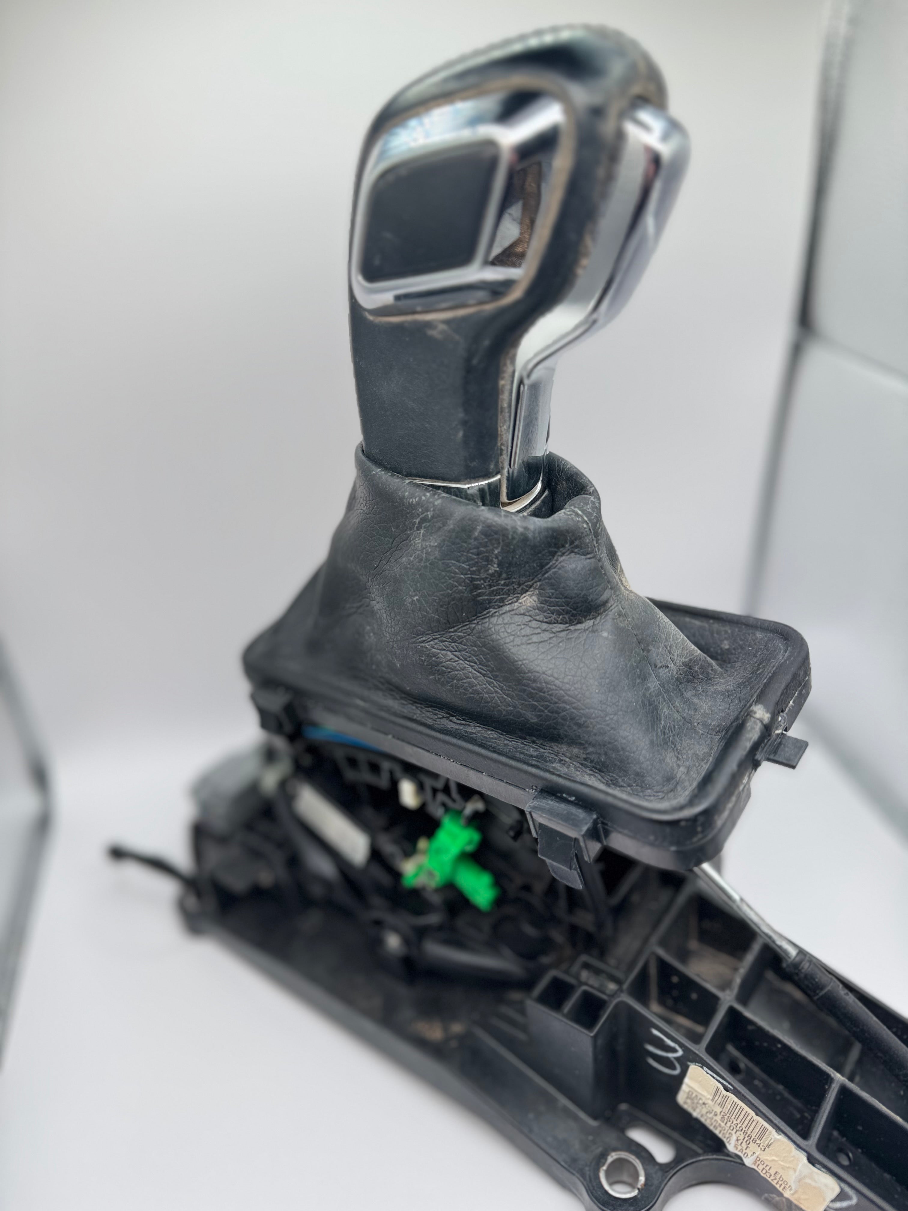 Ford F-150 Expedition Lincoln Navigator Gearshift Detent for 2015-2020 with Floor / Console Shifter