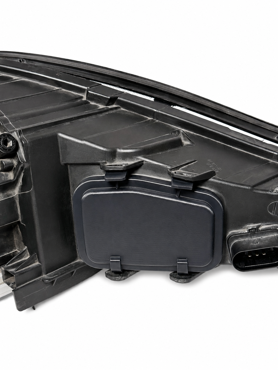 Porsche Cayenne 957 (2008-2010) Headlight High Beam Bulb Dust Cover (7l5941608 & 7L5941607)
