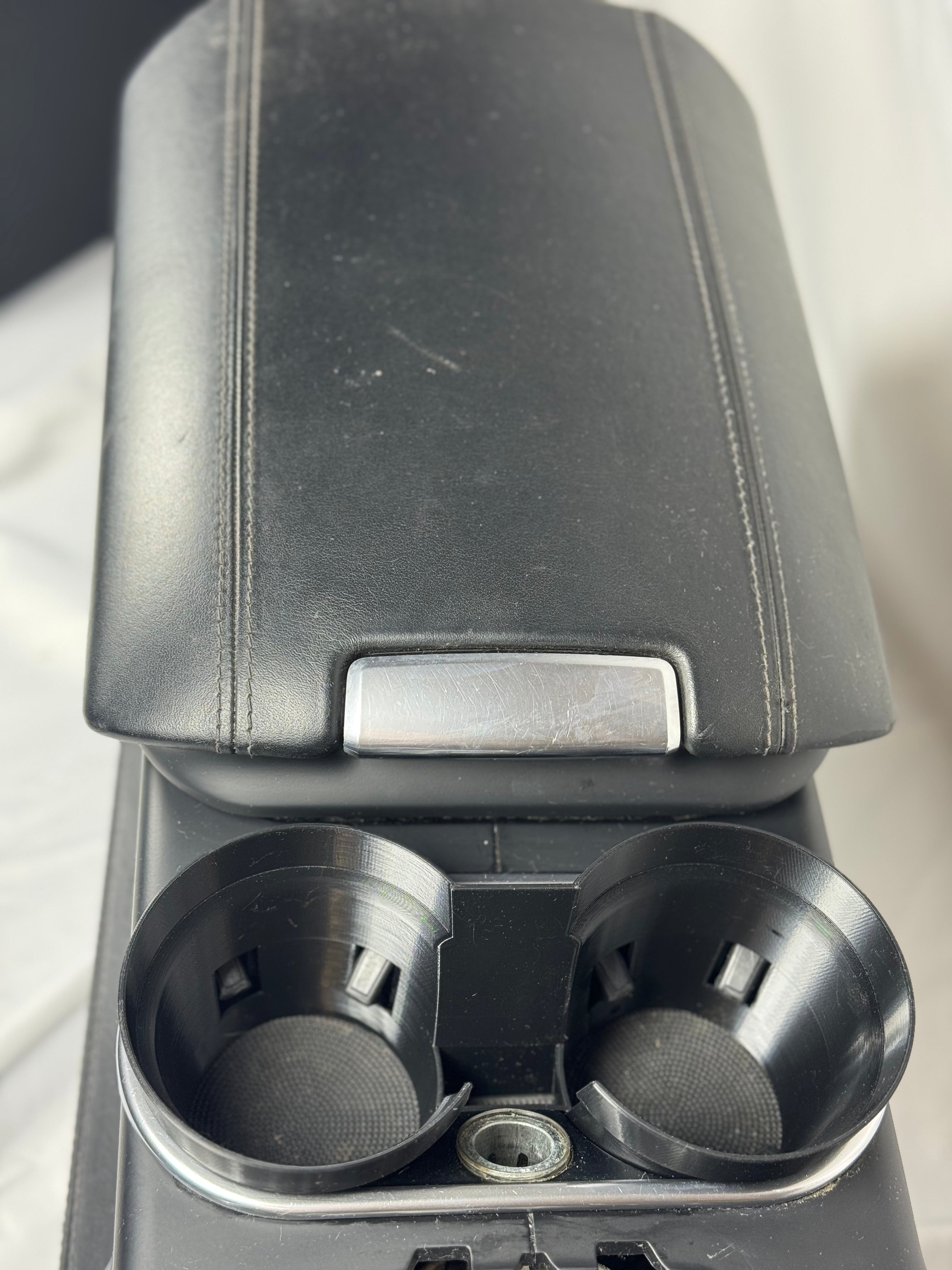 Porsche Cayenne 958 Dual Cup Holder Insert w/ Coin Pocket 2011–2018