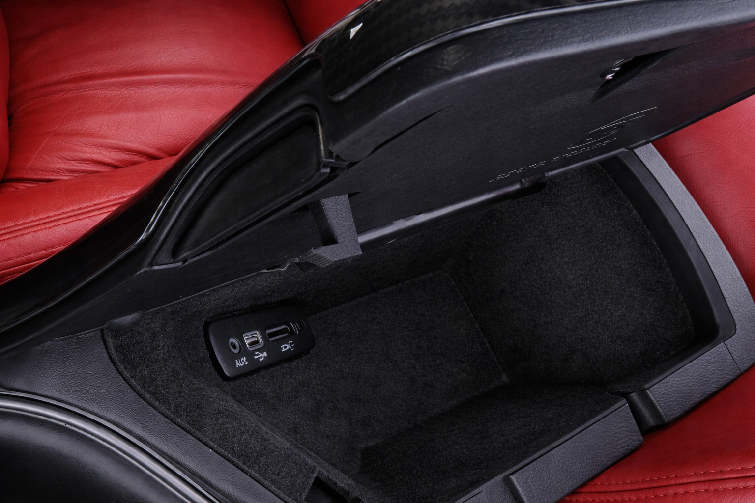 Dodge Challenger Center Console Armrest Latch Replacement 2015-2023 - Console Lid Repair