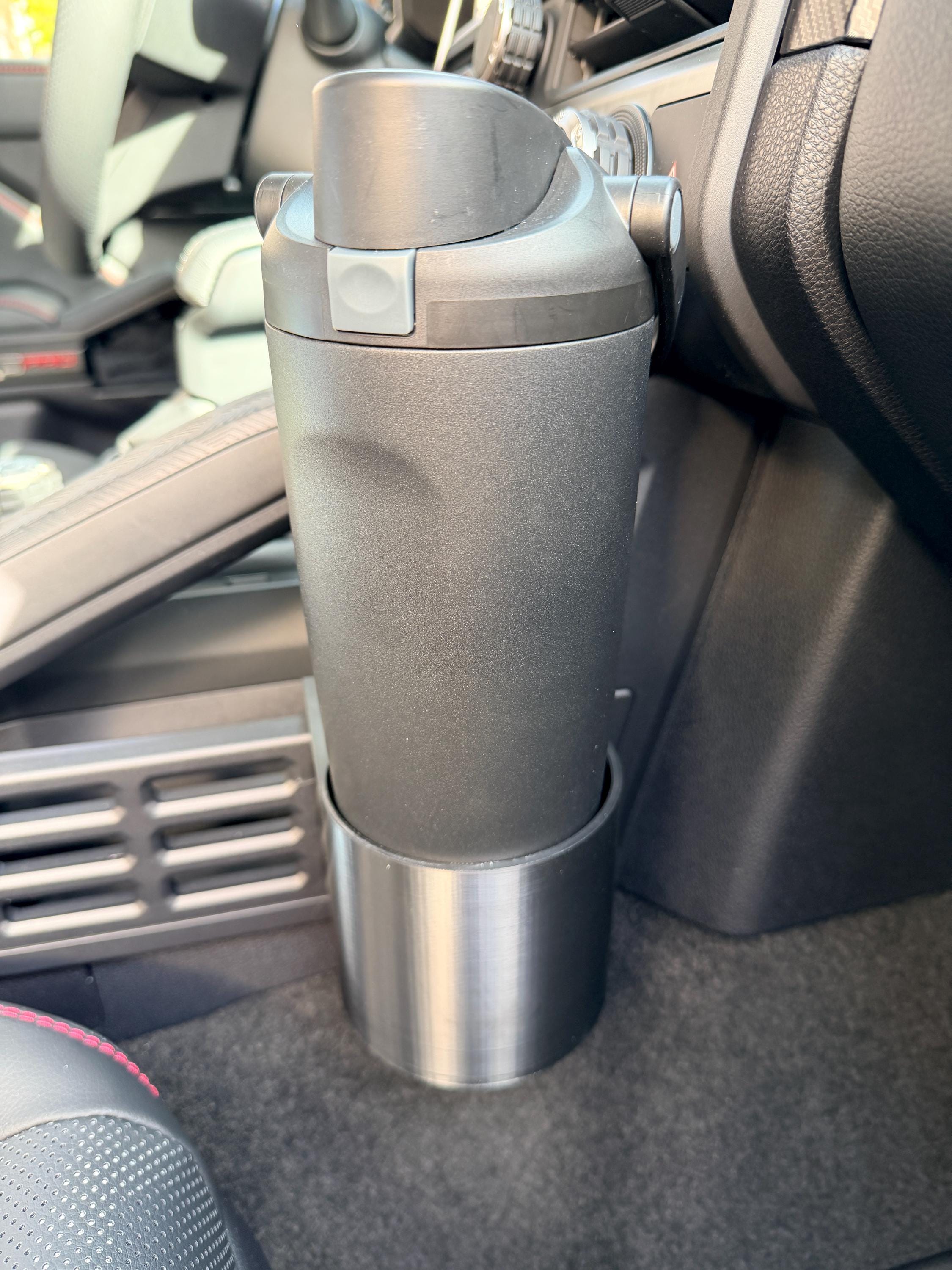 Toyota 4Runner Gen 6  2025+ Cup/Phone holder - fits Tall Stanley sizes