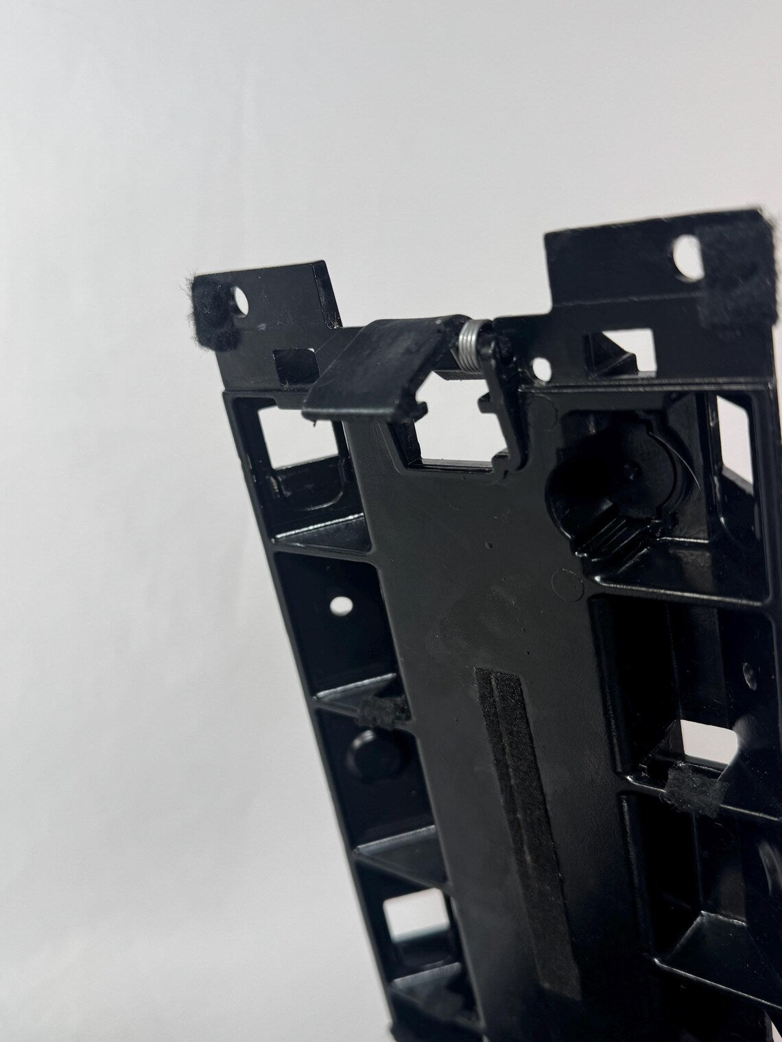 Porsche Cayenne 2011–2018 Armrest Latch/Clip Replacement Fix Carbon Fiber - Center Console Repair