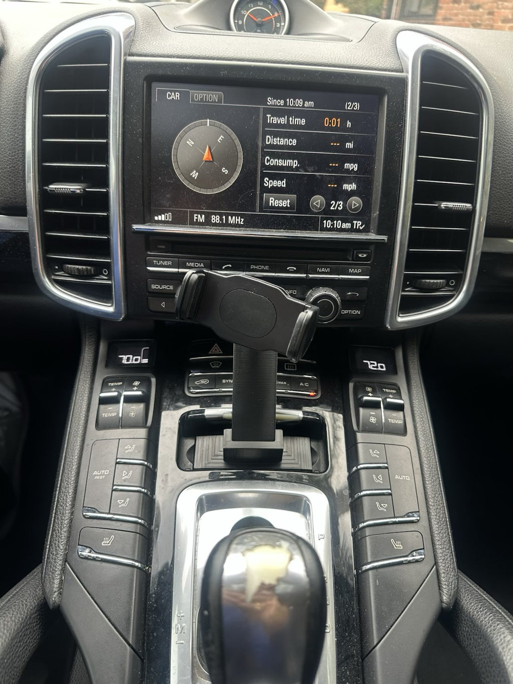 Porsche Cayenne 958 - 2011-2014 - Ash Tray Phone Mount – Replaces Ashtray - 17mm ball